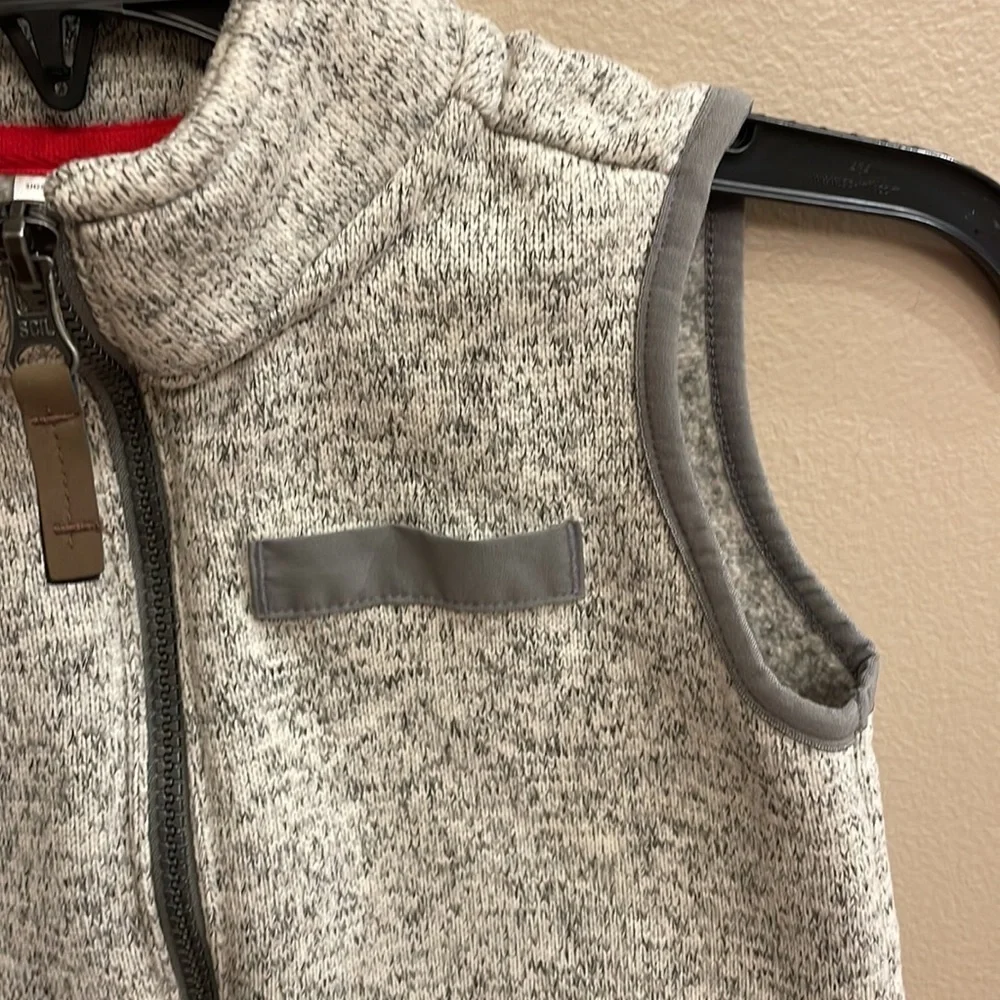 Carter’s boys knit vest zip up with fleece lined grey white 2 pockets size 5